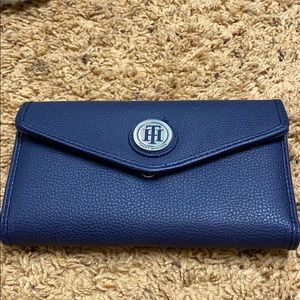 Tommy Hilfiger Navy Wallet